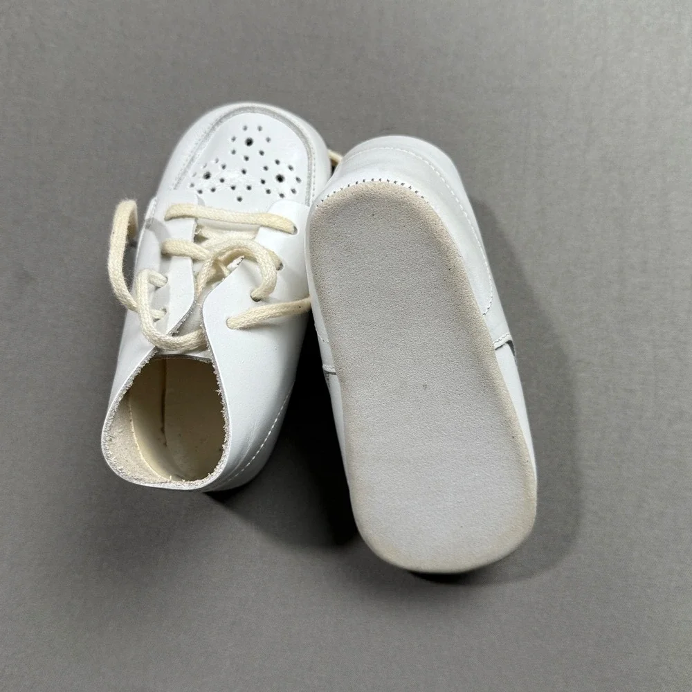 Vintage Buster Brown Baby Shoes White Leather Lace Up Size 1‎ Infant  4